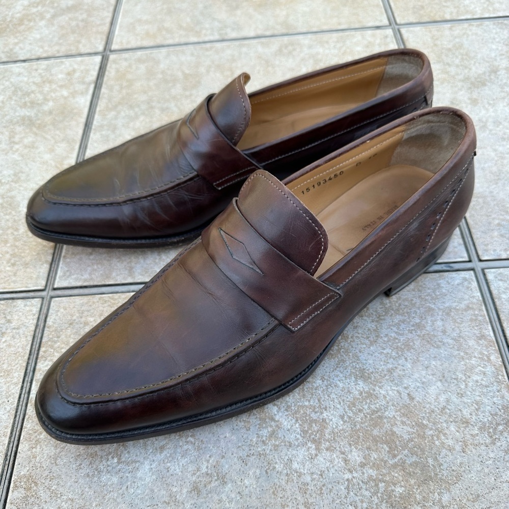 Men’s Santoni leather shoes size 10 D made in Italy